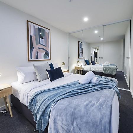 Mega Style Apartments The International Melburne Exterior foto