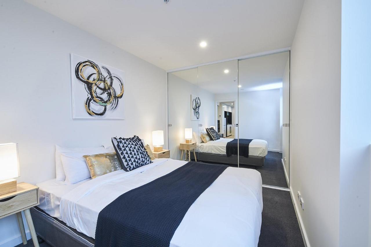 Mega Style Apartments The International Melburne Exterior foto