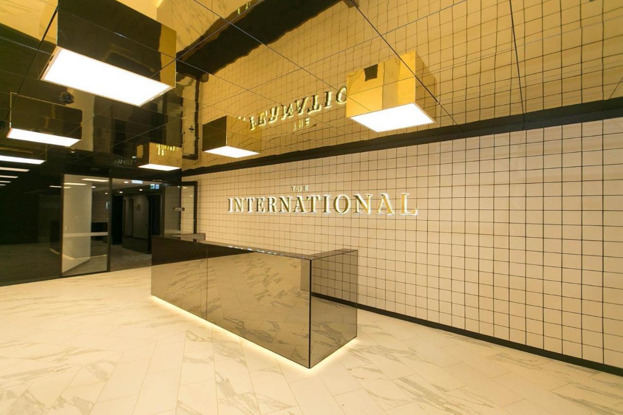 Mega Style Apartments The International Melburne Exterior foto
