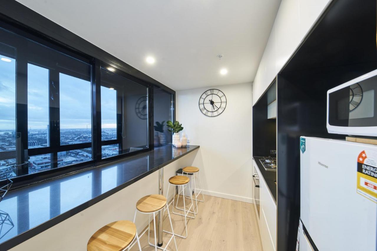 Mega Style Apartments The International Melburne Exterior foto